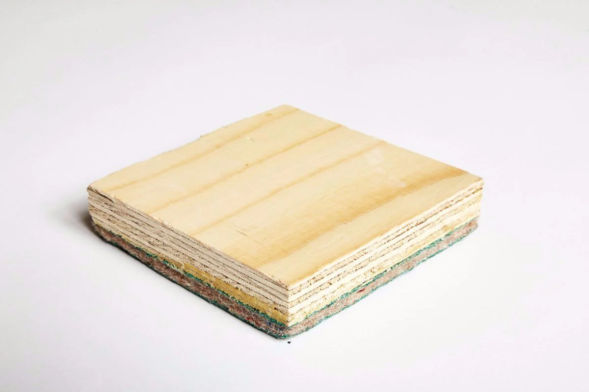 dB Ply 28